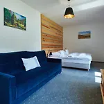 Apartman Gothal A Penzióny *