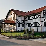 Gothal A Penzióny * Dóval