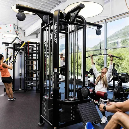 Gothal A Penzióny Dóval