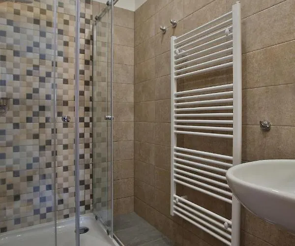 Apartment Gothal A *